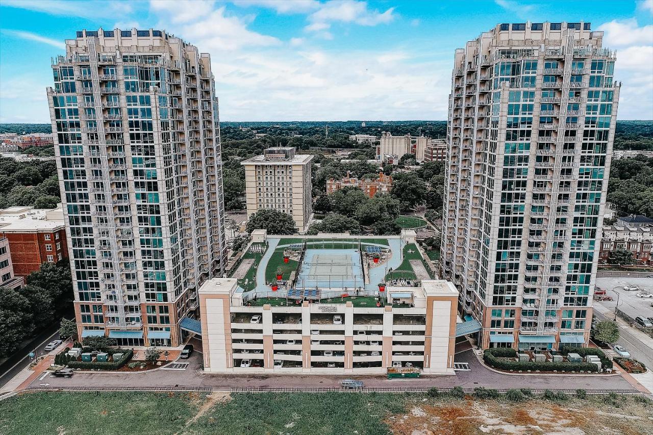 Апартаменты Frontdesk Skyhouse Apts Uptown Шарлотт Экстерьер фото